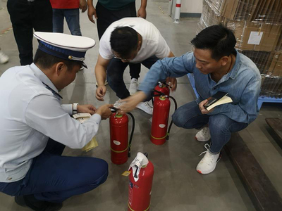 奉賢消防持續開展消防產品打假行動